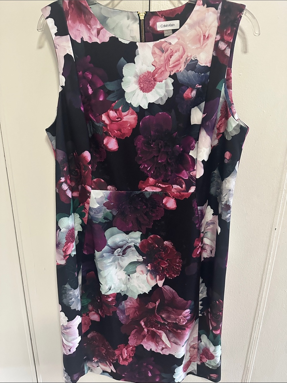 Calvin Klein Women's Floral Sheath Dress in Black and Plum